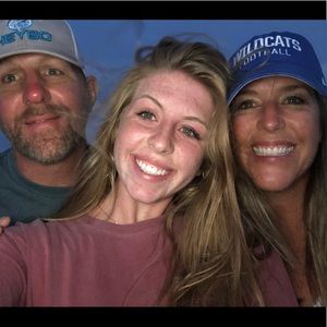 Meet your Posher, Avery